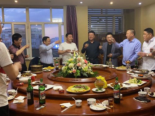 �I�N�F꠵�һ��ȫ�w����